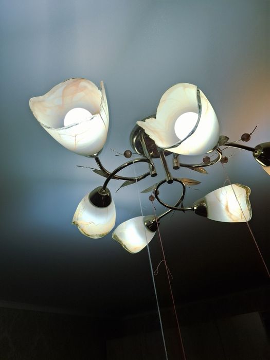 Люстра потолочная