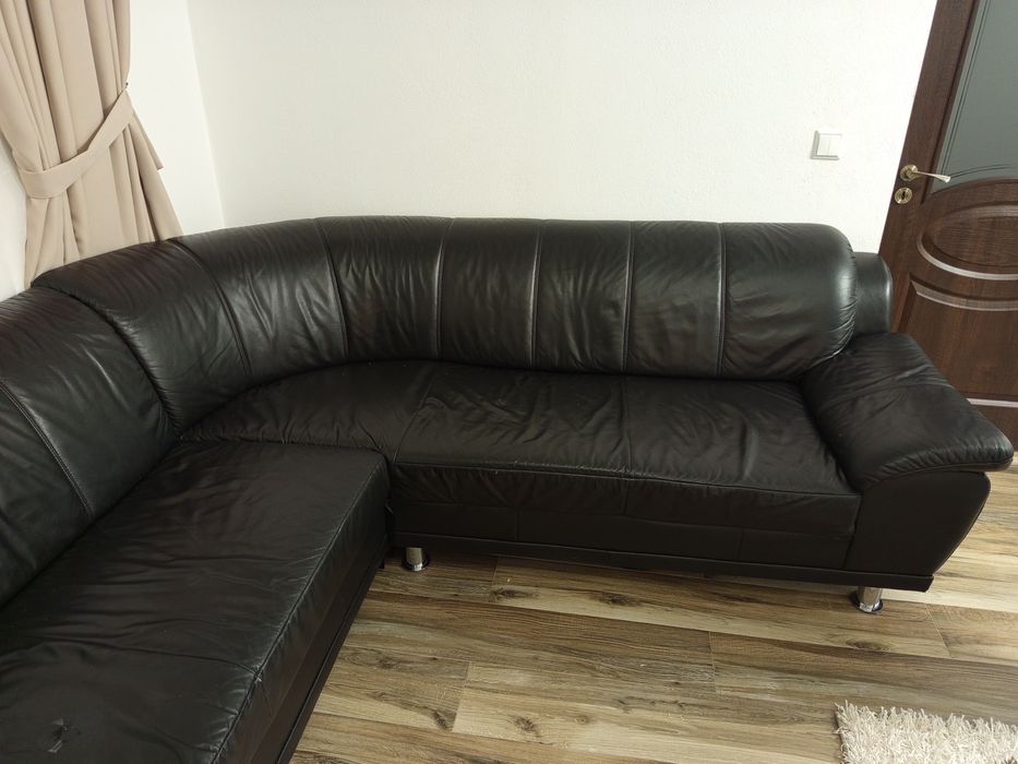 Vând canapea (colțar) din piele