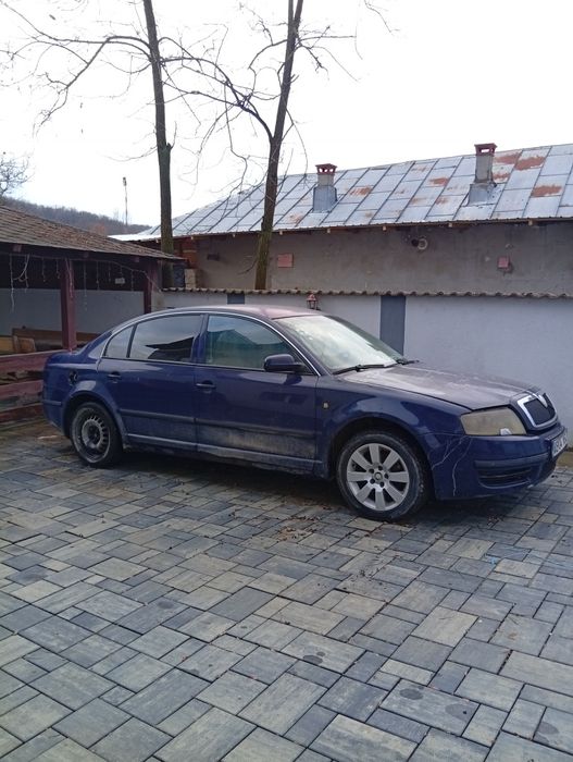 Vând Skoda superb 2