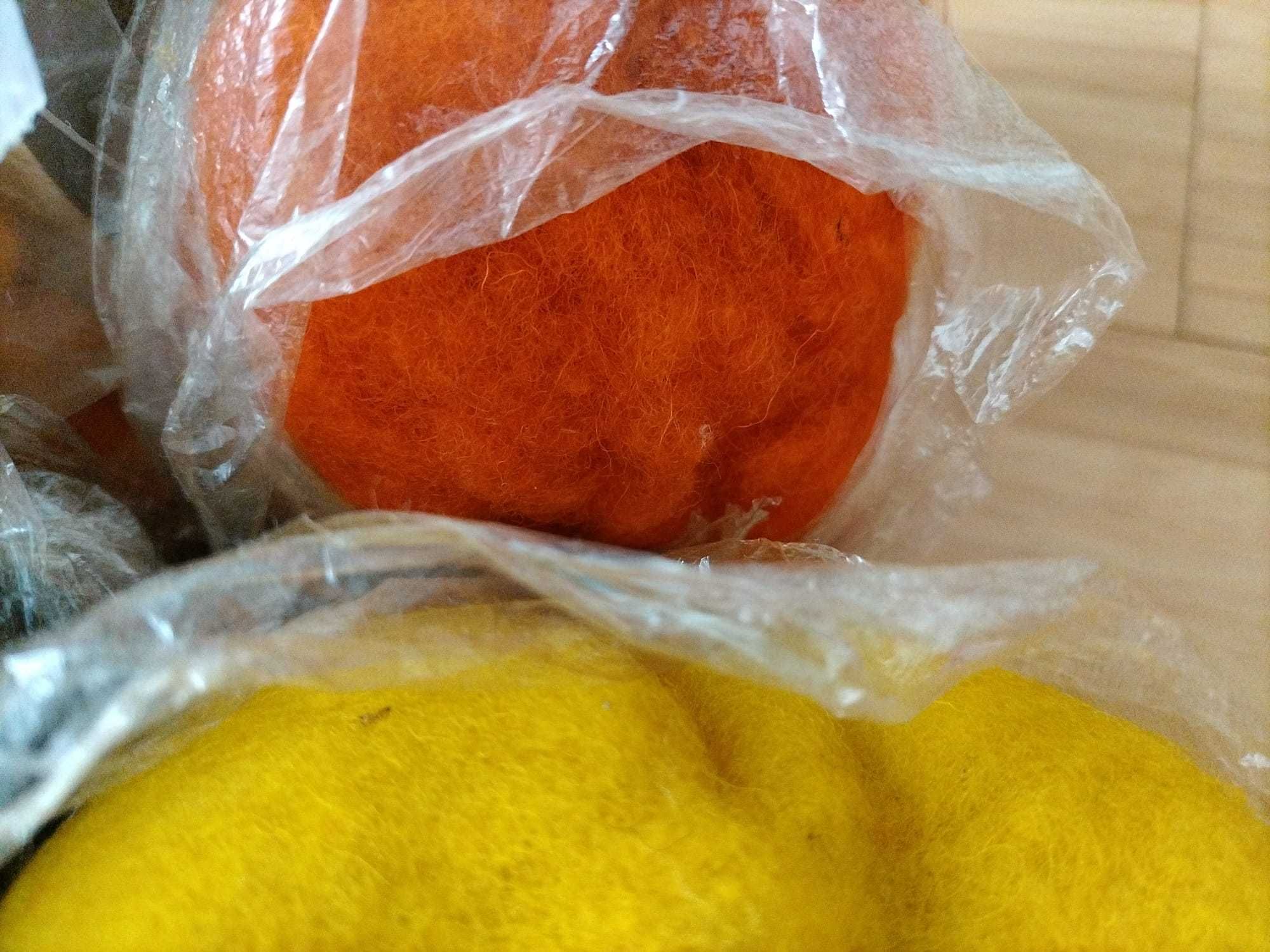 Lana naturală vopsita impaslit