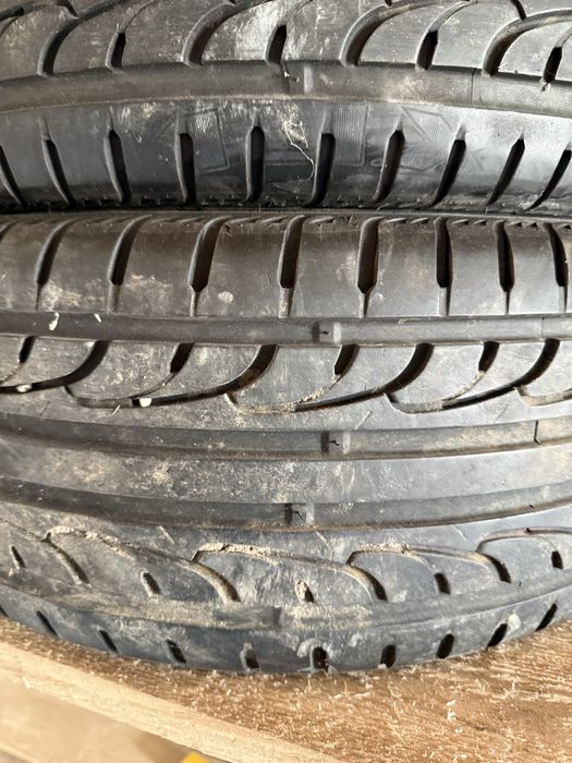 Vand 4 roti complete aftermarket, 2 cauciucuri nexen, 2 hankook.