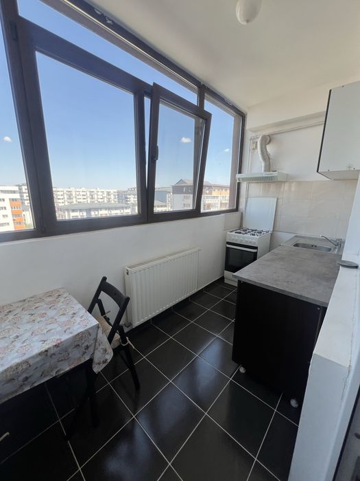 Inchiriez apartament 2 camere militari residence