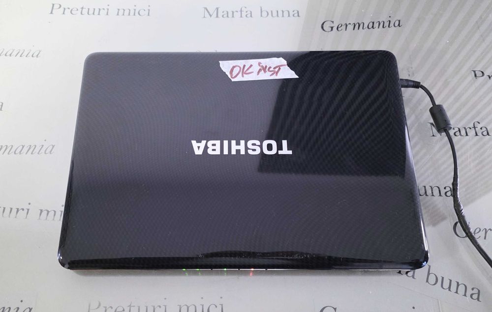 Laptop core2duo - Toshiba Satellite T13-10G - functional,instalat