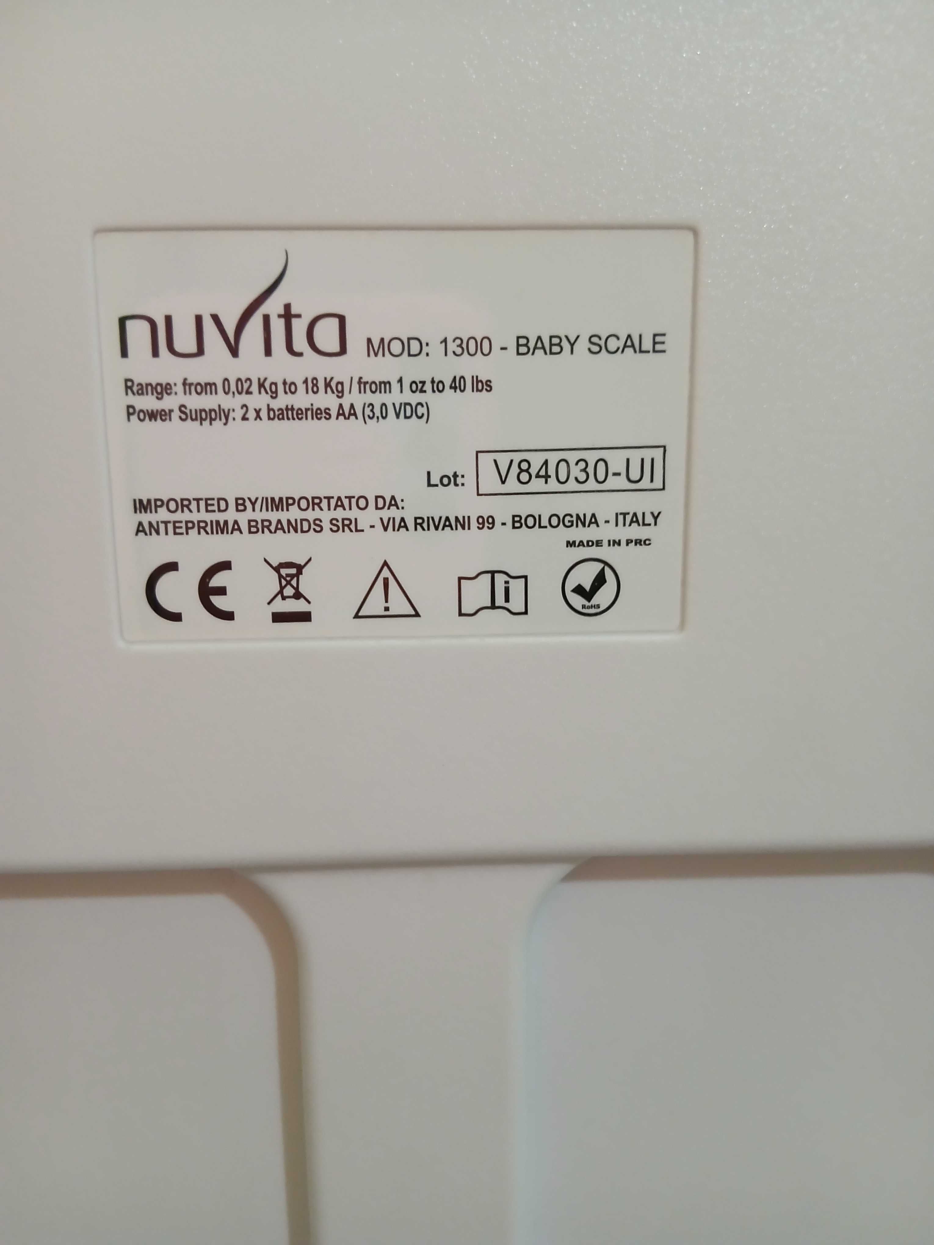 Бебешка електронна везна nuvita