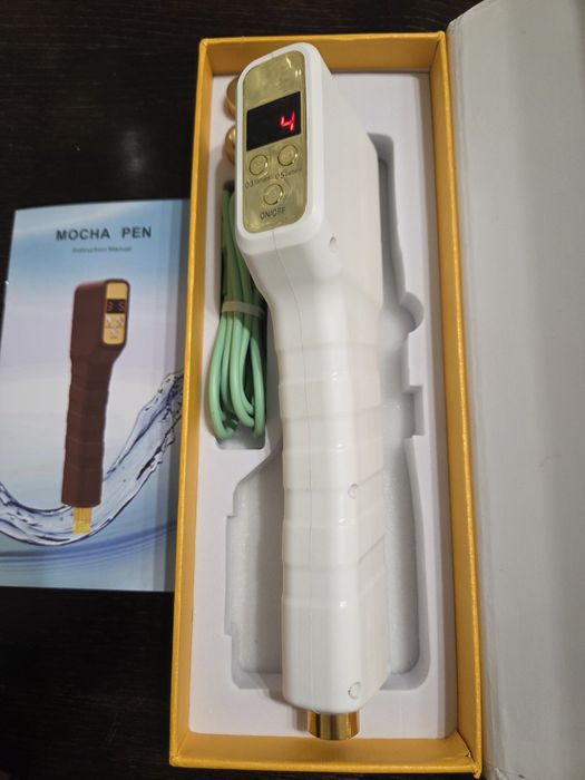 Хиалурон пен за устни и кожа