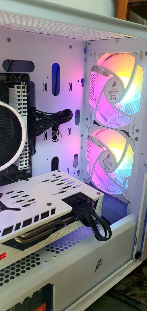 PC Gaming RGB Ryzen 5 5500& Rx 5700XT + Win 10 PRO | Full White