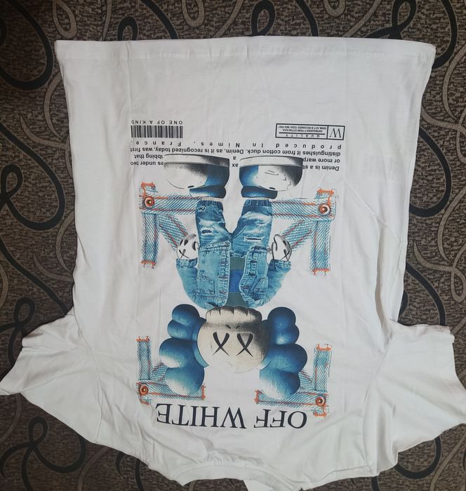 Tricou Off-White