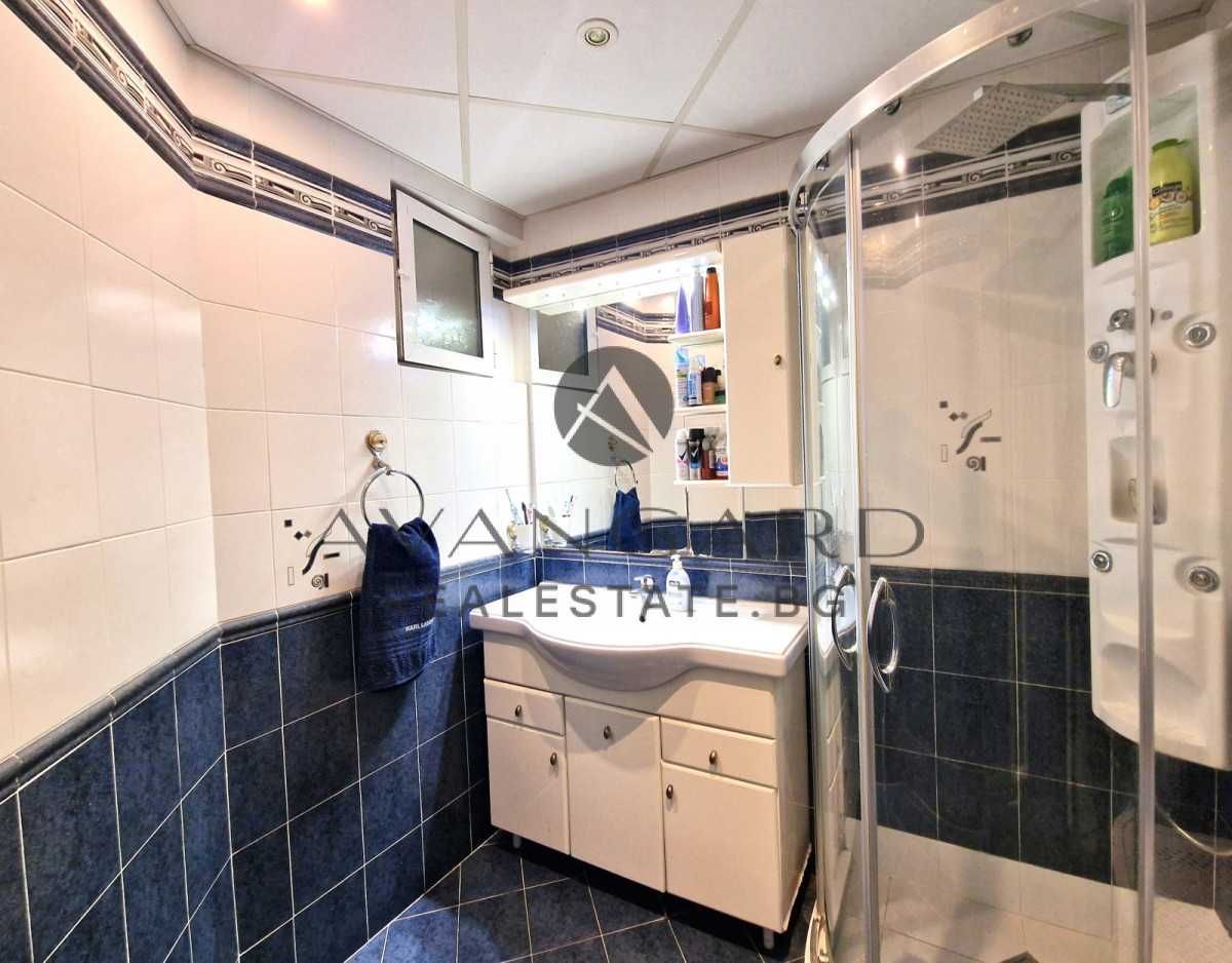 Продава се Тристаен апартамент в Пловдив, Тракия - 118 кв.м за 1864 €/кв.м - Снимка #13