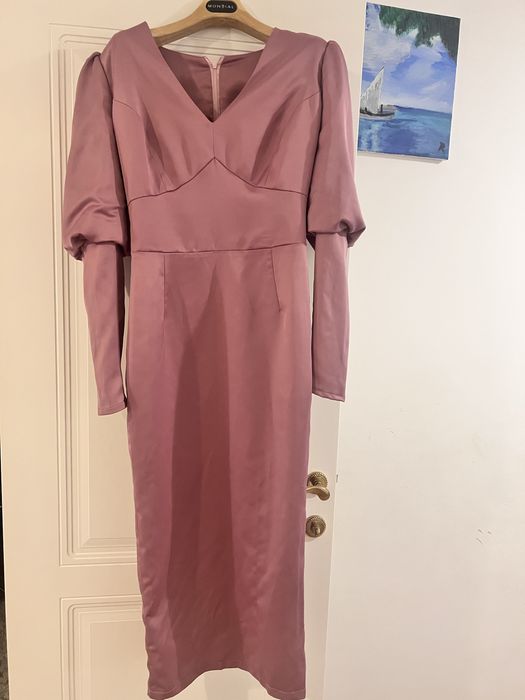 Продам платья нарядные