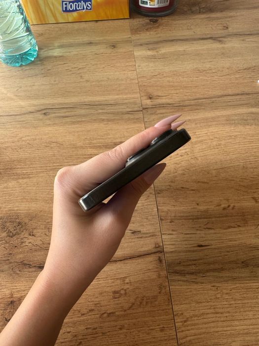 iPhone 16 Pro Max, Black Titanium, 256GB