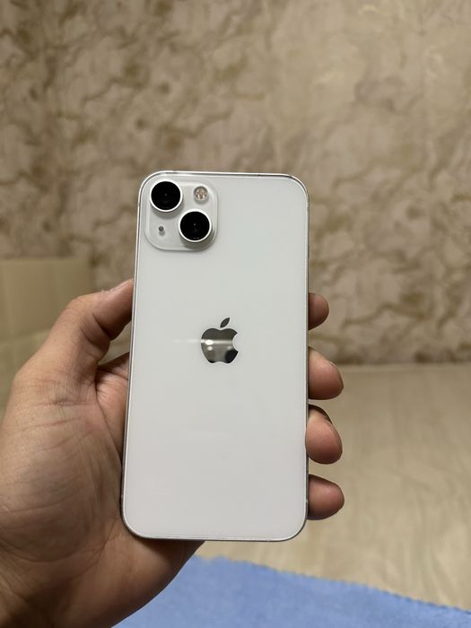 Продам Айфон 13 128гб