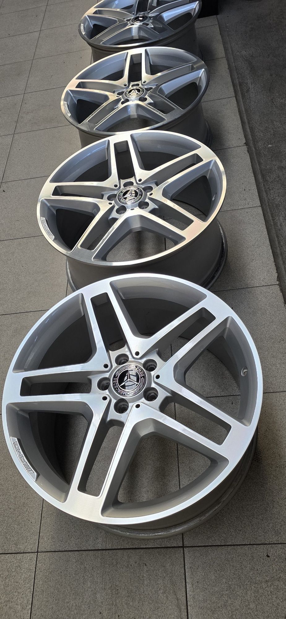 AMG джанти мерцедес 20 Оригинал