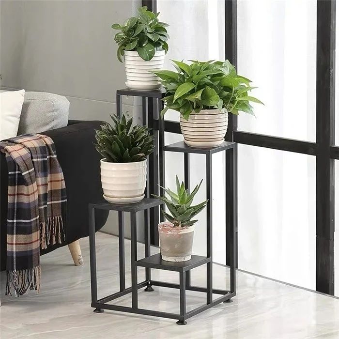 Подставка цветов в стиле Loft