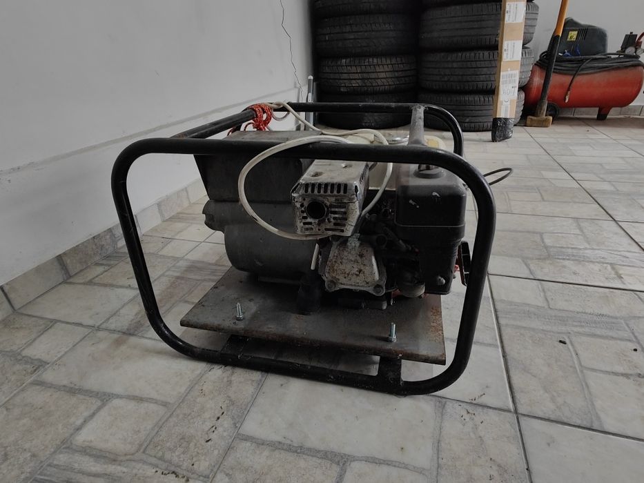 Vibrator și generator