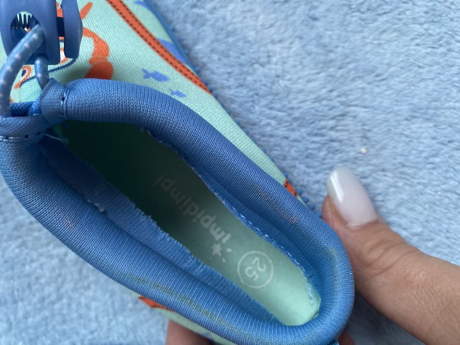 Slapi pentru strand marime 25