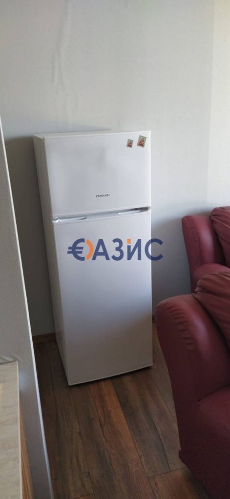 Продава се Тристаен апартамент в к.к. Слънчев бряг - 63 кв.м за 881 €/кв.м - Снимка #2