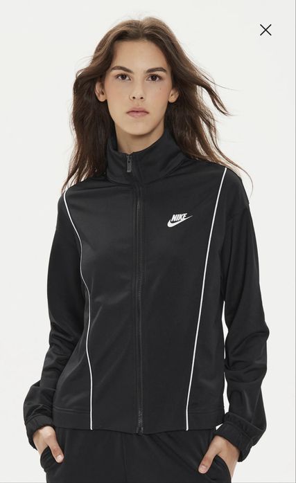 Nike Sportswear облекло за бягане