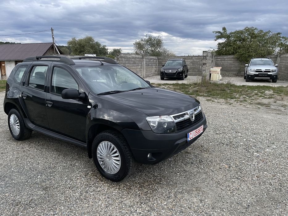 Dacia Duster 4x4 motorizare 1.5 diesel an 2011