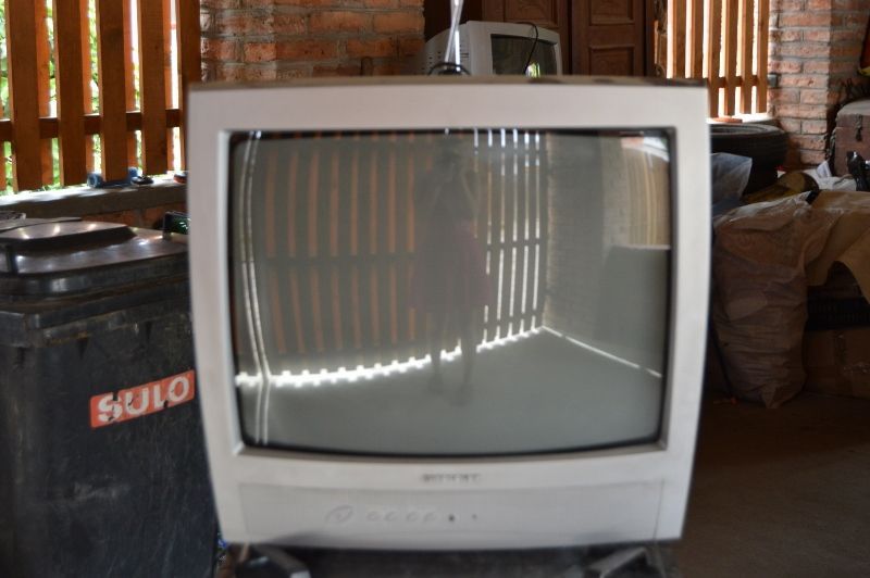 Televizor Eurocolor cu telecomanda