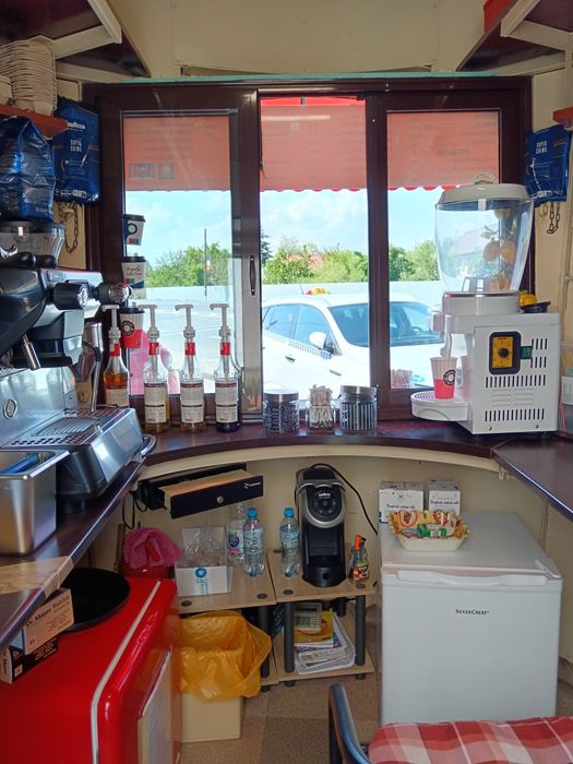 Vând chioșc model deosebit, pt cafea sau altele