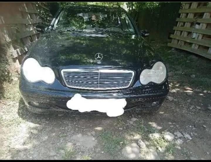 Vând mercedes c class sau schimb cu Volskwagen Tiguan