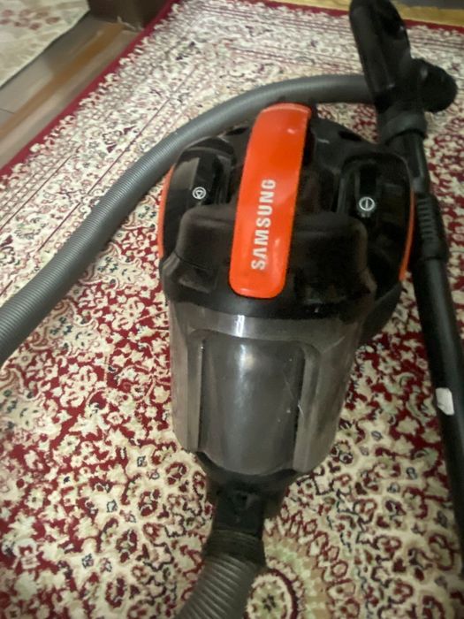 Продам пылесосы на запчасти