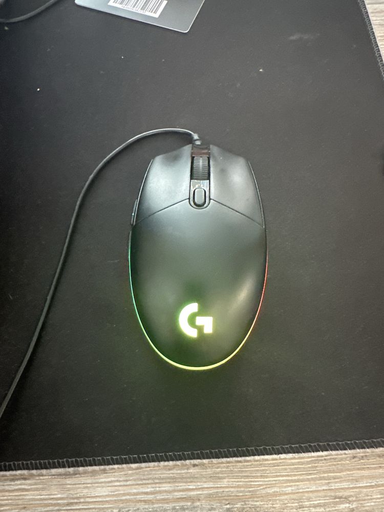 Мышка Logitech g102