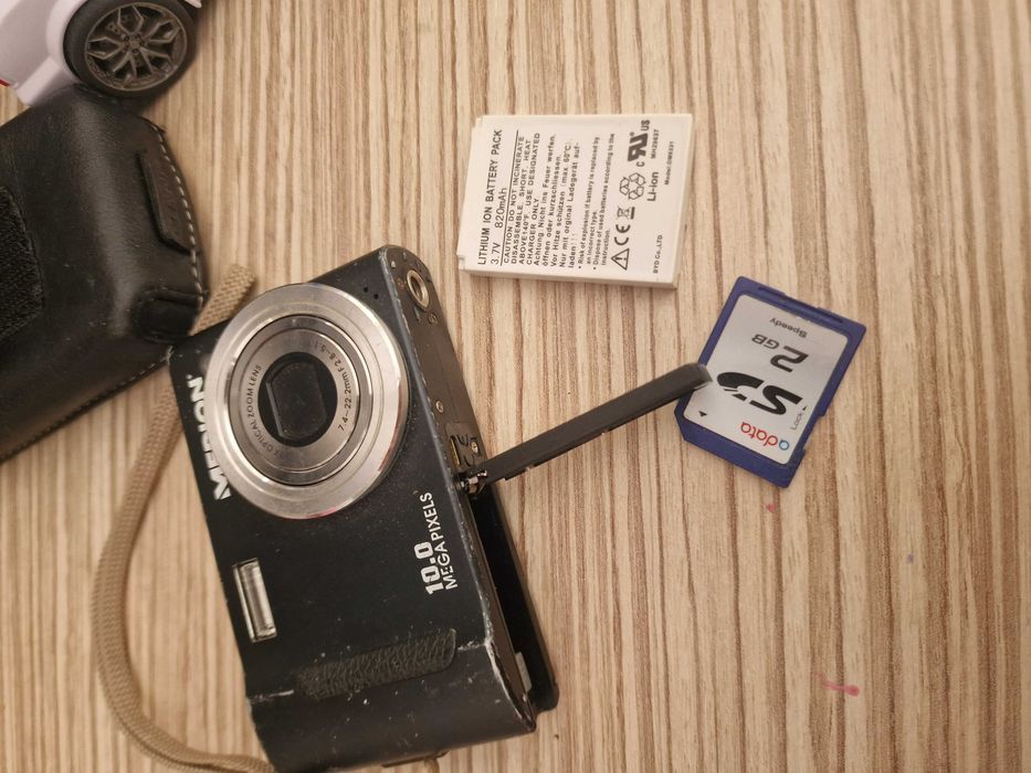 Aparat foto MEDION 10mpx DATA si ORA pe poze IDEAL ITP