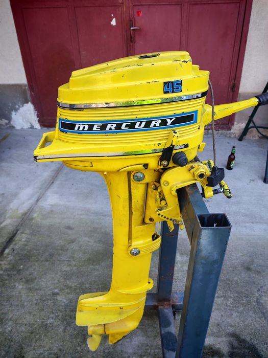 Vand motor barca mercury 4.5 cp cu cisma lunga 2 timpi