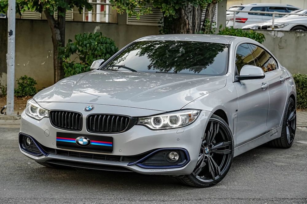 BMW Seria 4 BMW 428I Benzina 245cp M-Pachet Interior Exterior