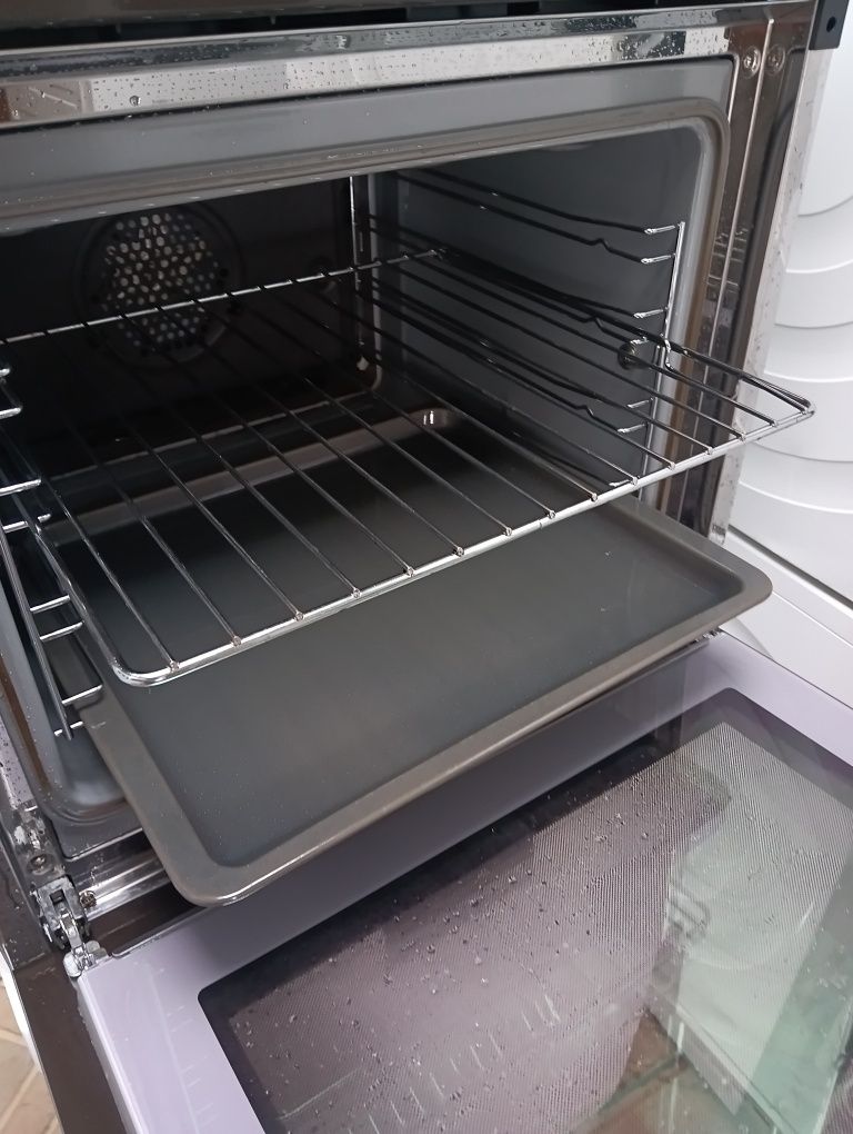 Кафява печка за вграждане Миеле Miele 2 години гаранция!