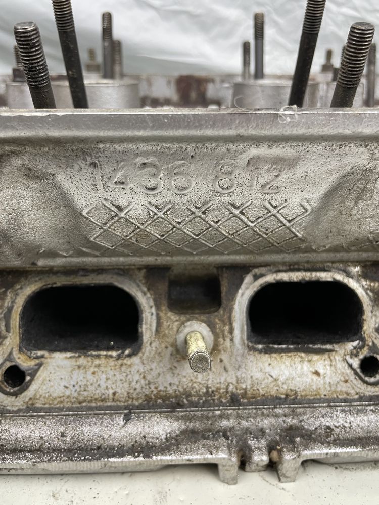 Глава за БМВ е46 е39 м52 м54 bmw Бензин m52 m54