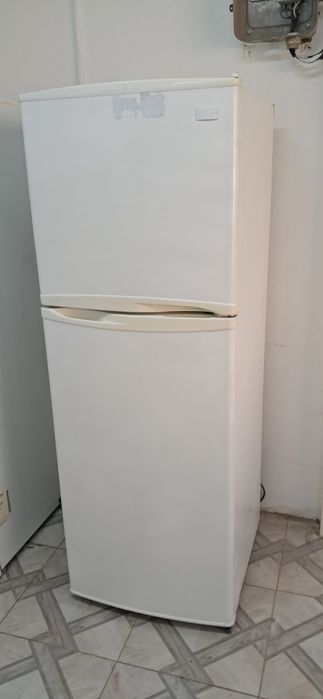 Холодильник lg, no frost 1 м 60  см