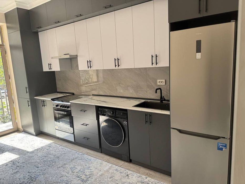 Yunusobod Turkiston metrosiga 5 daqiqa yulda kvartira bor