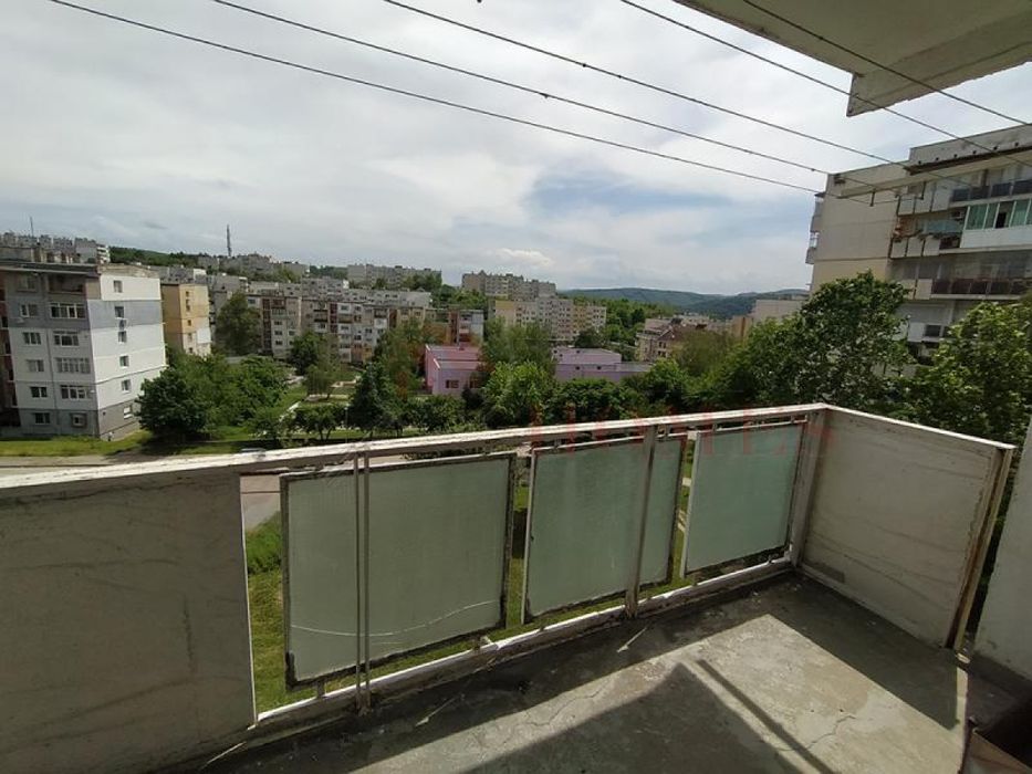 Южна Гарсониера в ж.к. Бузлуджа