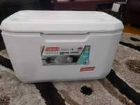 Vând lada frigorifica Coleman 70qt
