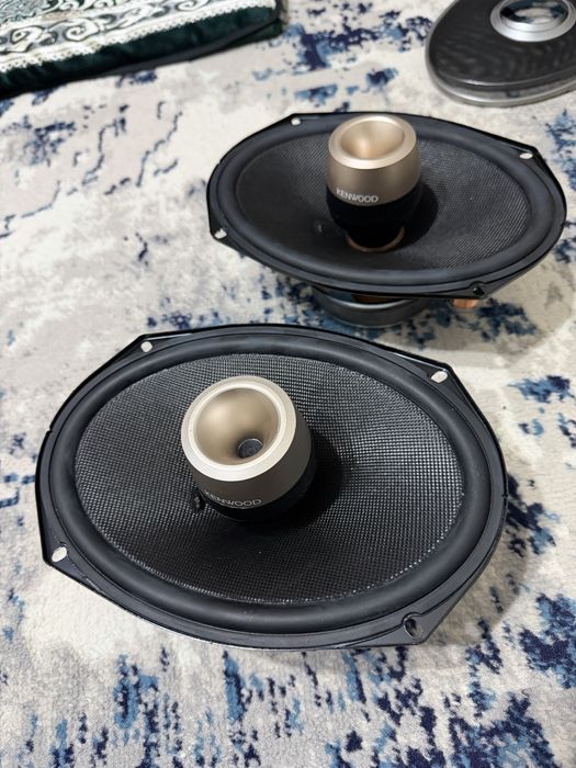 Kenwood 700v zeus usletil 4 kanal