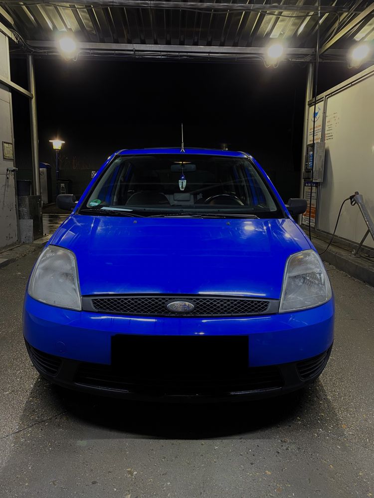 Ford fiesta cu trapa