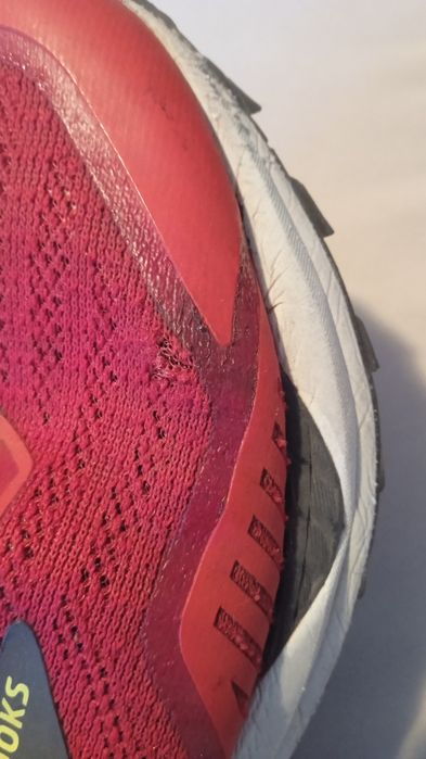 Adidasi alergare Brooks, talpa Trail Tack cu crampoane si amortizare