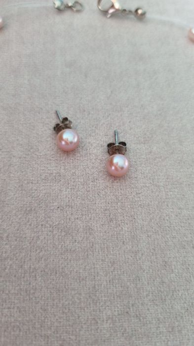 Колие и обици от истински перли