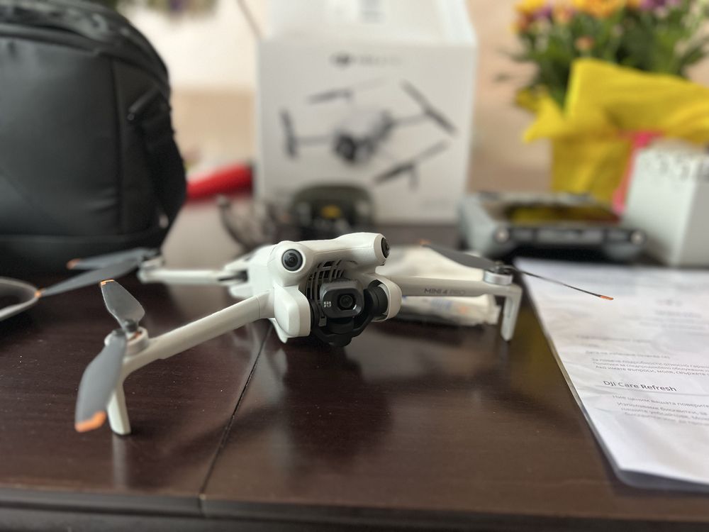 Dji mini 4 pro fly more combo