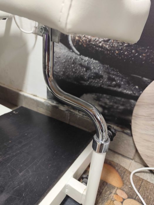 Стол за педикюр.