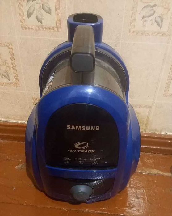 Пылесос Samsung продам