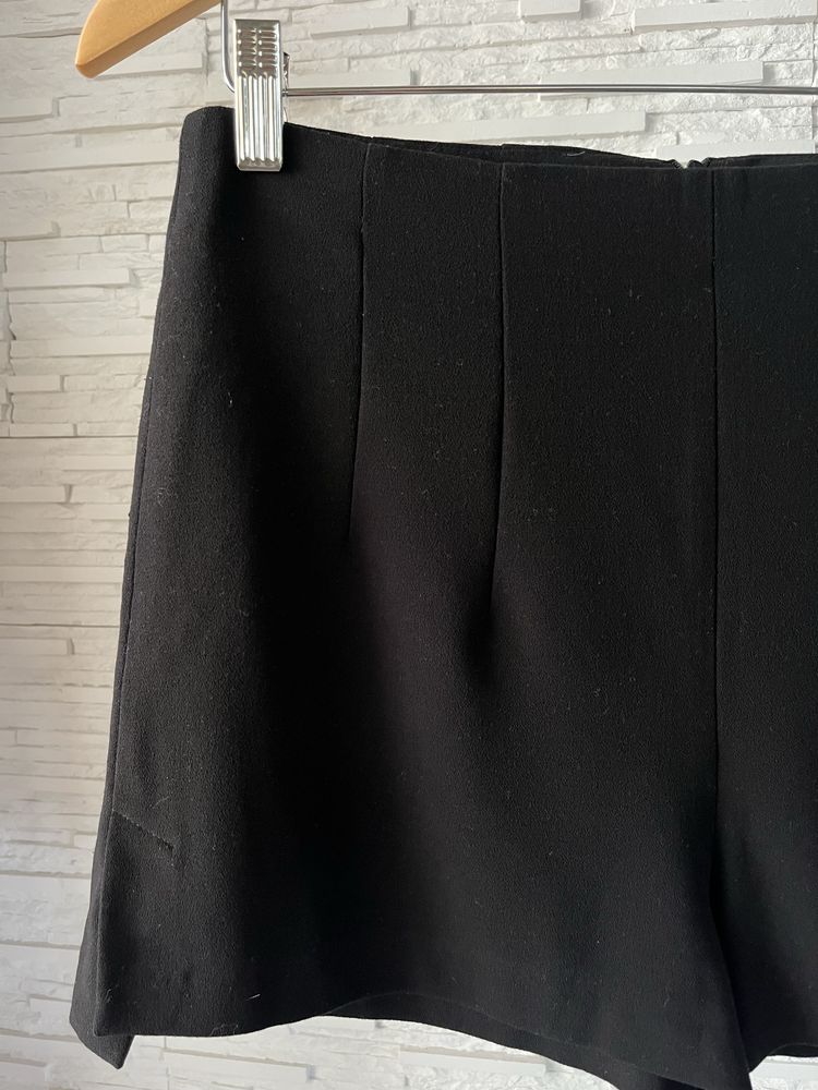 Къси панталони Zara