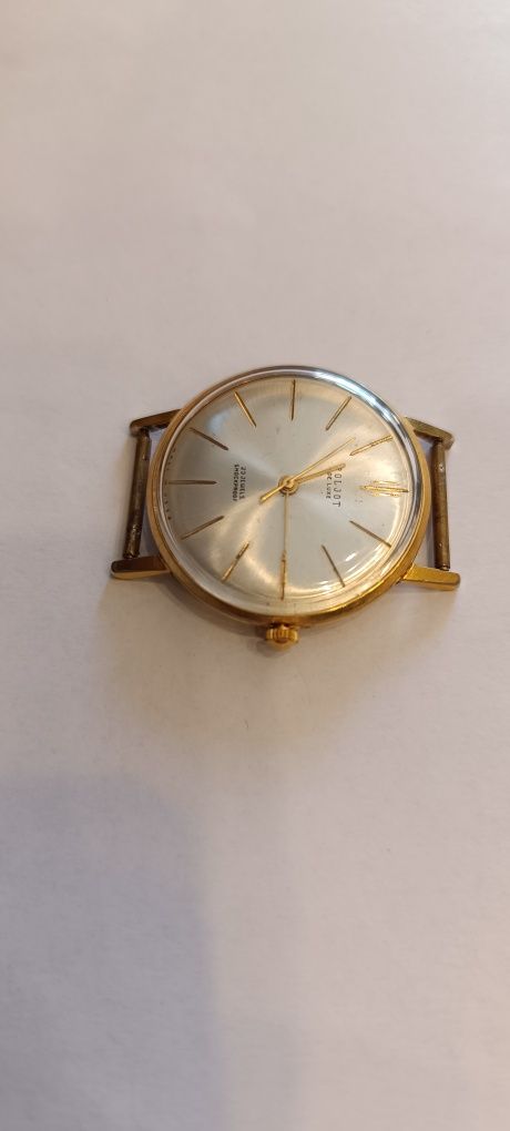 Позлатен Poljot de luxe
