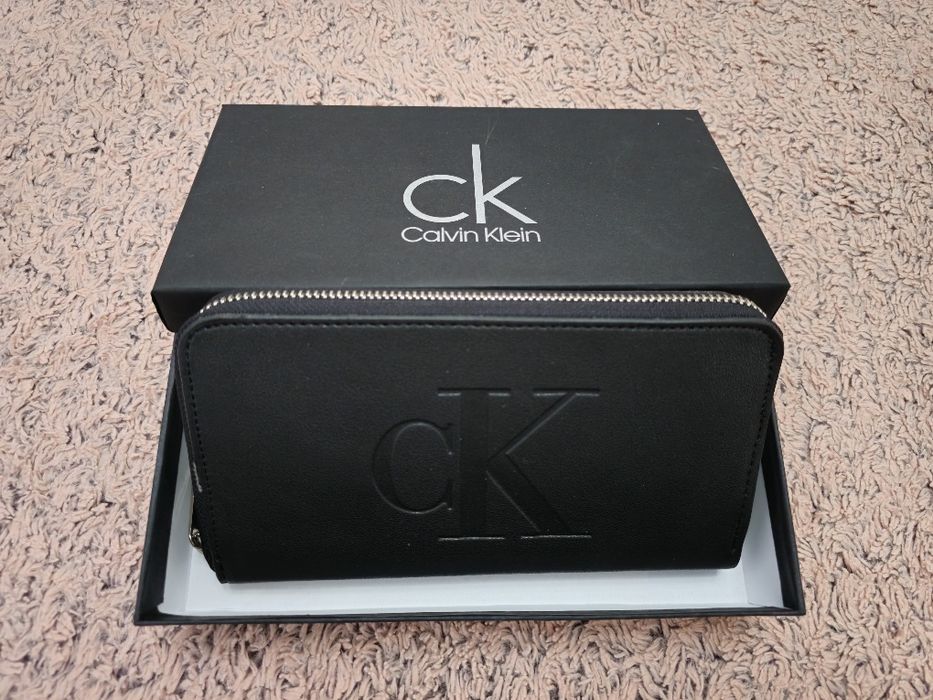 Portofel dama Guess , Karl , Calvin Klein