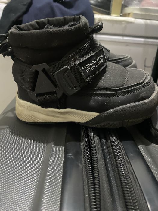 Зимние ботинки для малыша 21р