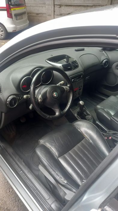 Alfa Romeo 147 înmatriculat