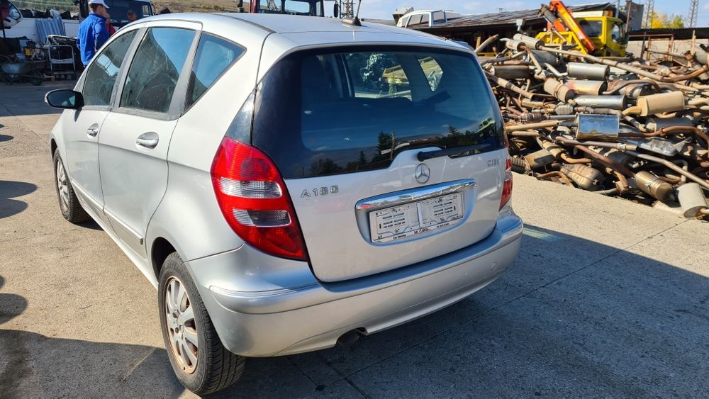 Mercedes A180 cdi на части