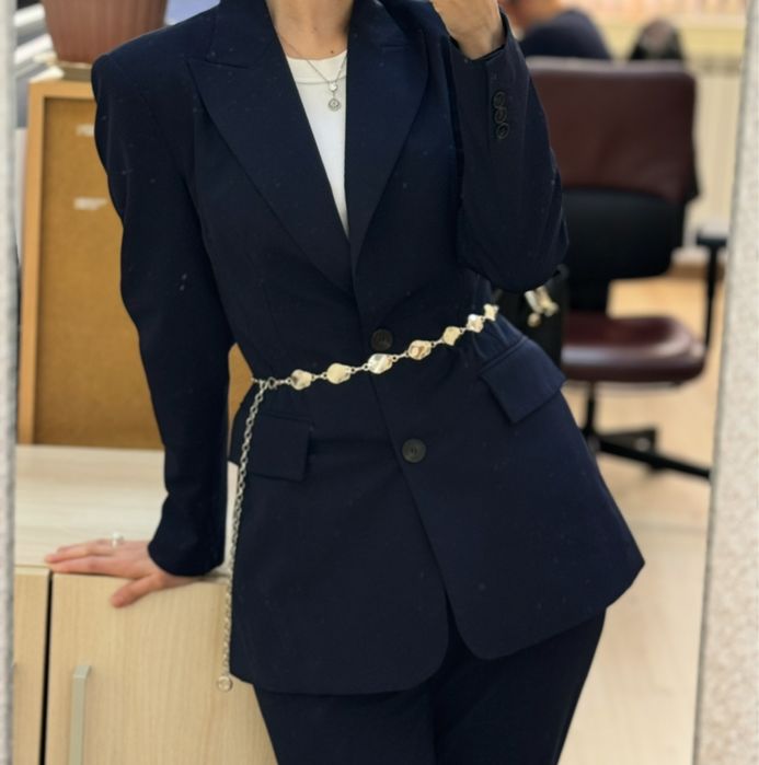 Продам брючный костюм от Zara